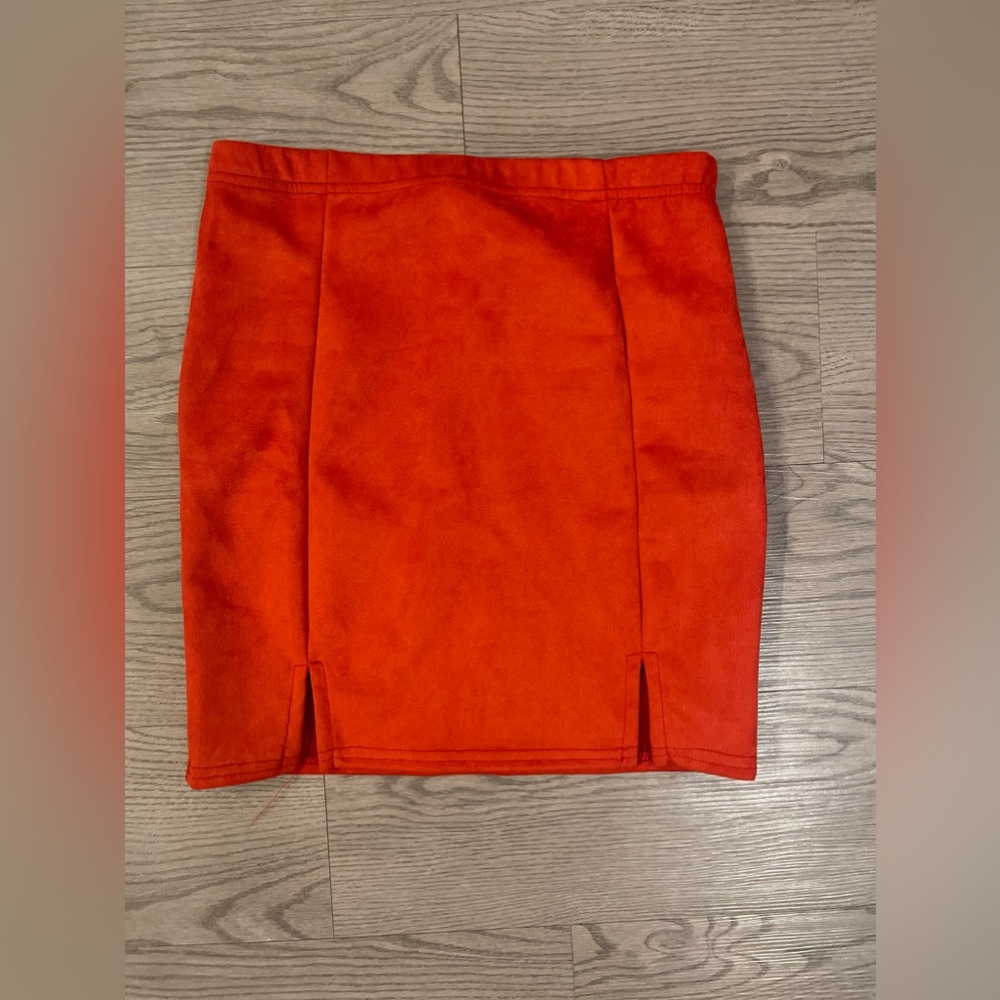 Hot red skirt